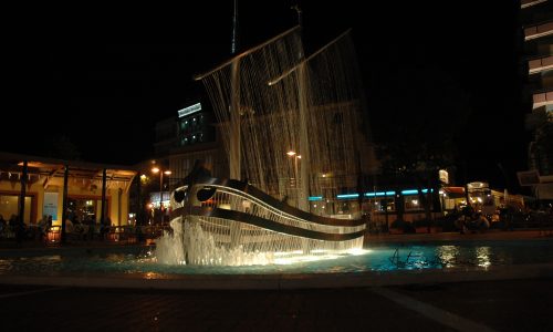Cattolica - Piazza del porto
