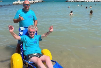 Cattolica-Sedia a mare per disabili