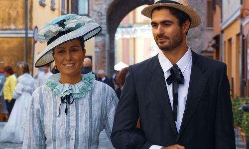 San-Giovanni-in-Marignano_Capodanno-del-Vino-e-Palio-della-Pigiatura figuranti