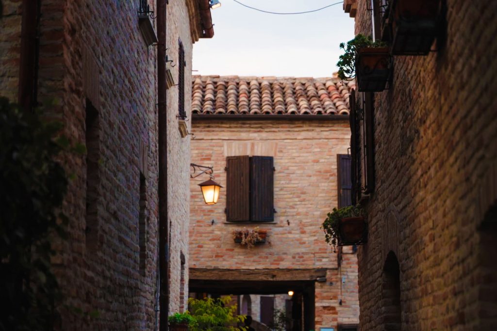 Scorcio del borgo di Montegridolfo