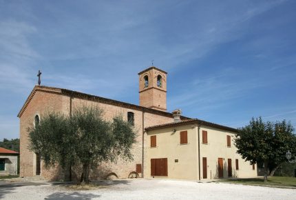 Santuario di Valliano di Montescudo Monte Colombo